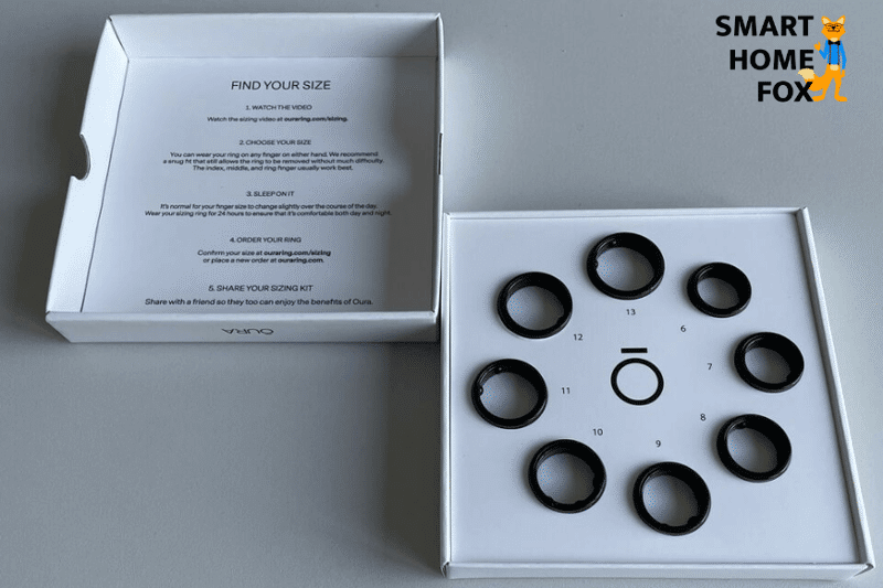 You can see the free size kit with the rings made of plastic.